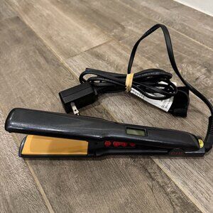 CHI Ceramic Flat Iron Hair Straightener – Digital Temperature Display – Black